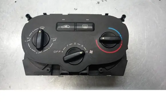 Peugeot 307 Air conditioning/heating control unit 1848819139