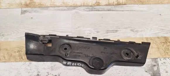 Rear bumper mounting bracket