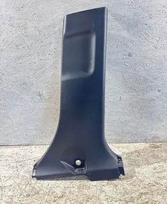 (B) pillar trim (bottom)