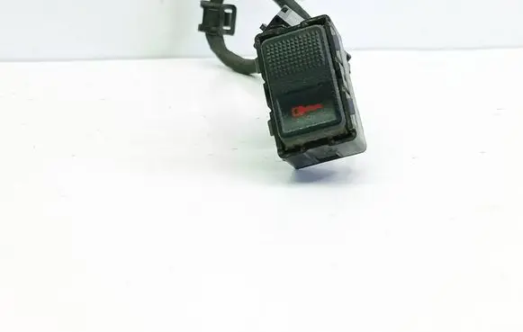 Audi A4 S4 B5 8D Central locking switch button 8L0962107A