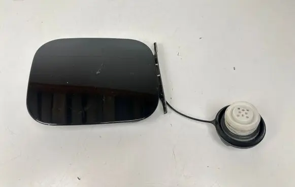 Nissan Qashqai Fuel tank cap