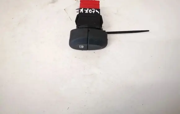 Renault Scenic I Windscreen/window heater switch