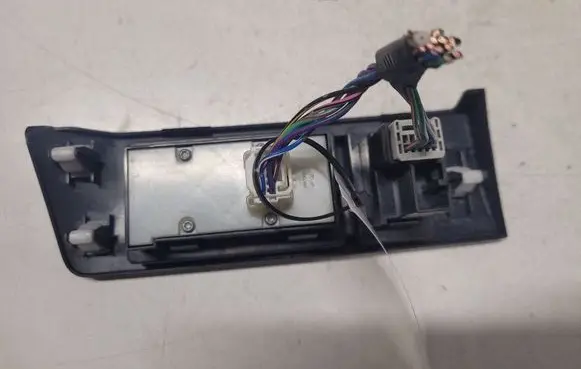 Mazda 6 ESP (stability program) switch G33H66170 03099481 D65155225