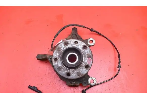 Front wheel hub spindle knuckle