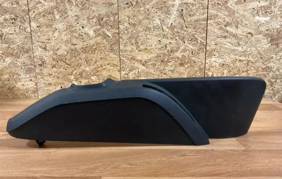 Volvo V50 Front door seat control surround trim 08686059 08613828