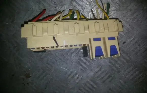 Nissan Micra Fuse box set