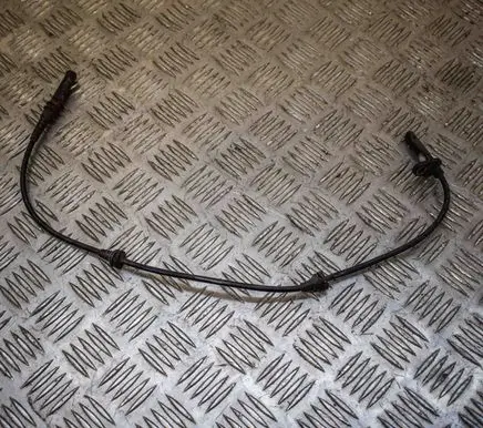 BMW X6 E71 ABS brake wheel speed sensor 6908705
