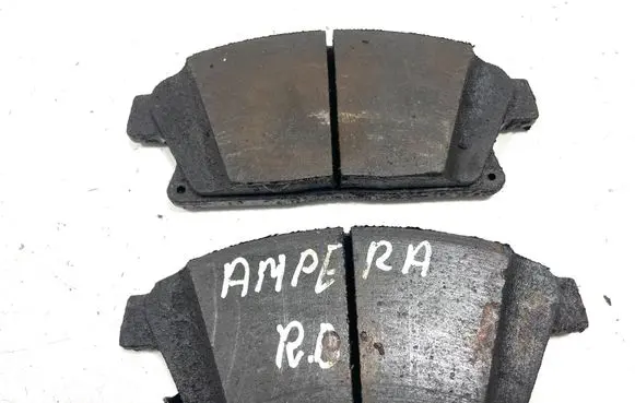 Opel Ampera Brake pads (front) 