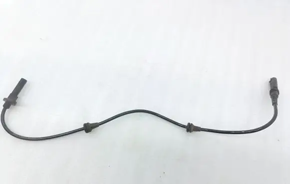 BMW X5 E70 ABS brake wheel speed sensor 6771776