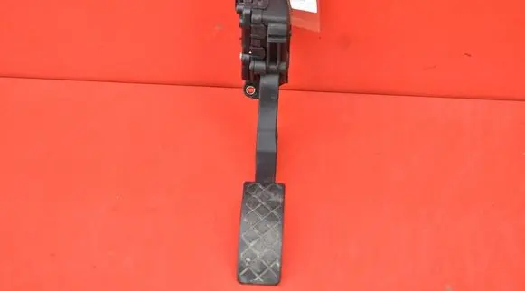 Seat Ibiza IV (6J,6P) Accelerator throttle pedal 6Q1721503M