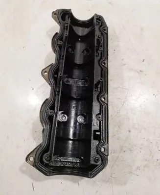 Volkswagen Golf IV Rocker cam cover 038103469