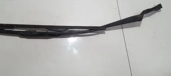 Volkswagen Golf III Front wiper blade arm 1H1955409B