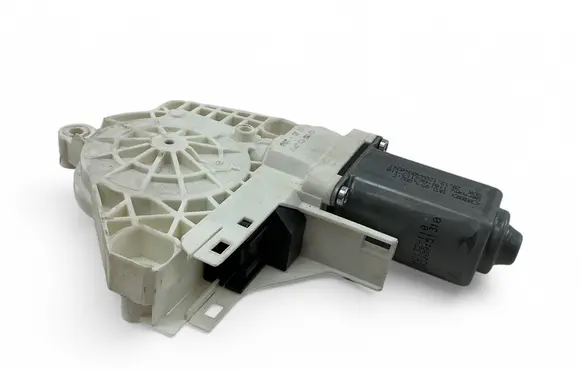 Audi A1 Front door window regulator motor 8K0959802C