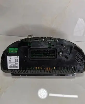 BMW 5 F10 F11 Speedometer (instrument cluster) 9227616 2000041542 25811511