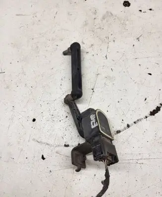 BMW X6 E71 Headlight/headlamp level sensor 6853754