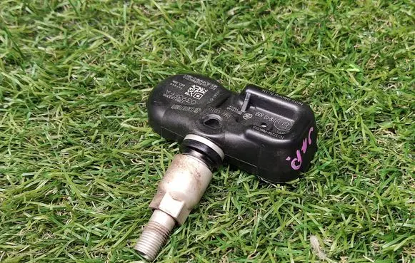 Lexus GS 250 350 300H 450H Tire pressure sensor PMVC010 37294PMVC010