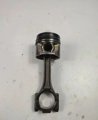 Skoda Octavia Mk3 (5E) Piston with connecting rod 03LA