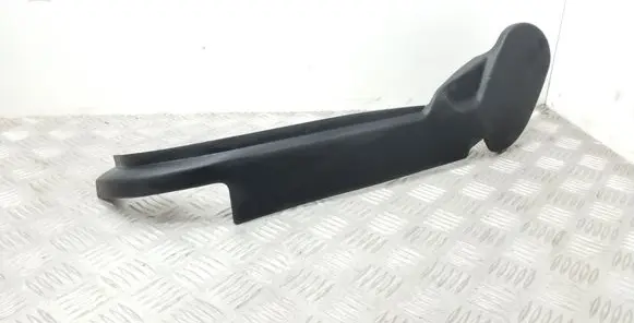 Skoda Fabia Mk2 (5J) Seat trim 6Y0881319C