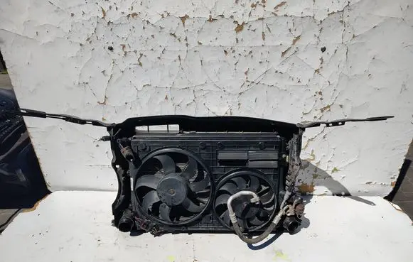 Volkswagen Golf VI Radiator support slam panel 
