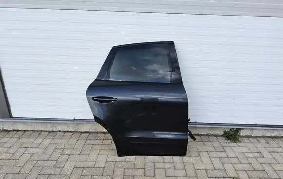 Rear door