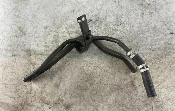Mitsubishi Pajero Sport I Engine coolant pipe/hose