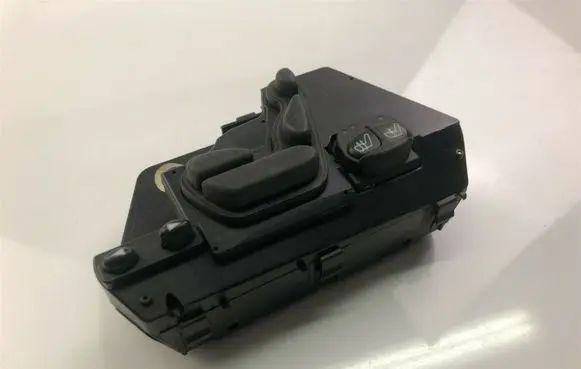 Mercedes-Benz S W220 Other control units/modules 2208214651 P947