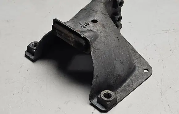 Audi A6 S6 C7 4G Engine mounting bracket 4G0399059A