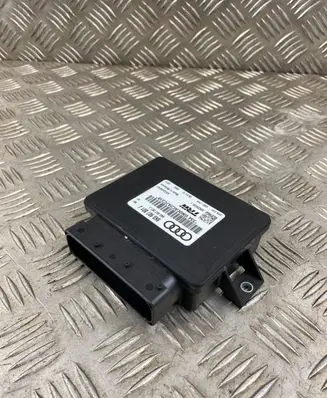 Audi A4 S4 B8 8K Hand brake control module 8K0907801J