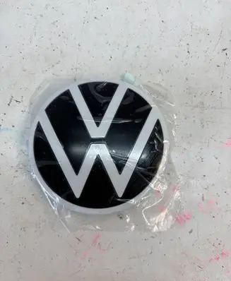 Volkswagen ID.4 Manufacturers badge/model letters 11A853630