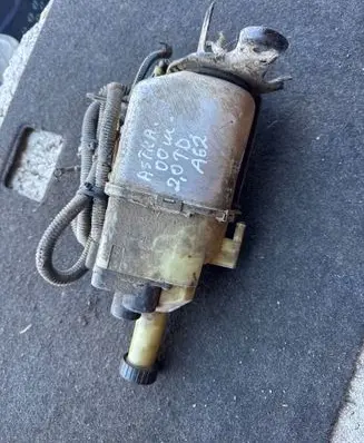 Opel Astra G Power steering pump 