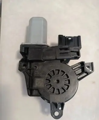 BMW 2 Active Tourer U06 Front door window regulator motor 5a18f14