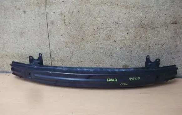 Skoda Fabia Mk2 (5J) Front bumper support beam