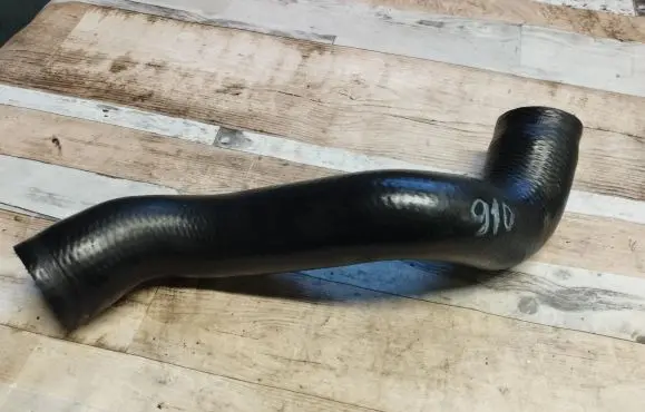 Peugeot 607 Intercooler hose/pipe