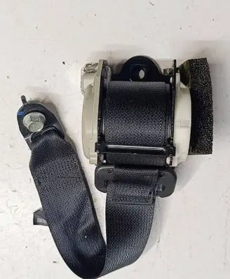 Suzuki SX4 S-Cross Rear seatbelt 8498061M00S4 8498061M00