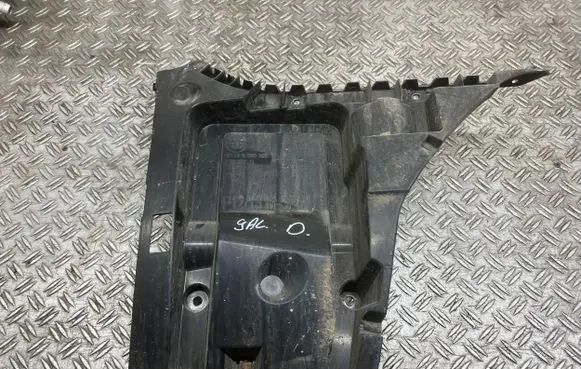 BMW 6 F06 Gran coupe Rear bumper mounting bracket 8050385