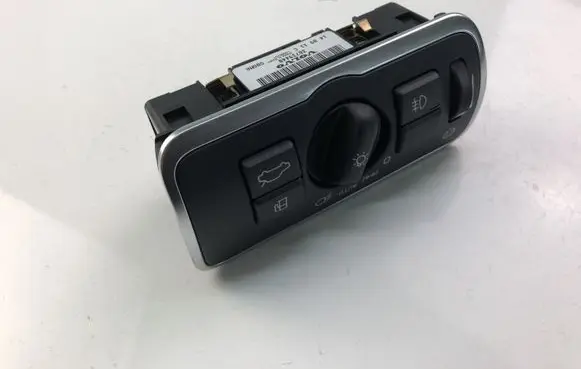 Volvo V60 Light switch 30739448