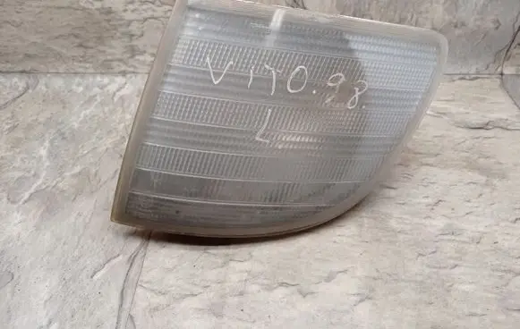 Mercedes-Benz Vito Viano W638 Front indicator light