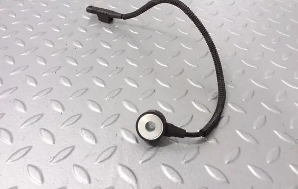 Detonation knock sensor