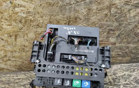 Mercedes-Benz A W169 Fuse module A1695454332
