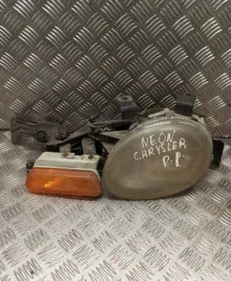 Chrysler Neon I Headlight/headlamp