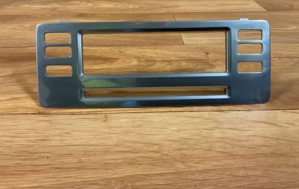 Volvo V70 Radio/GPS head unit trim 30643648