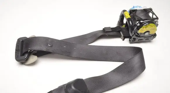 KIA Carens III Front seatbelt 88810A4000