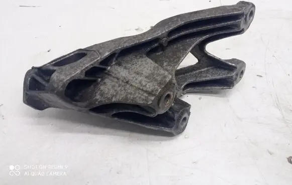 Audi A4 S4 B8 8K Engine mounting bracket 8K0199307AP