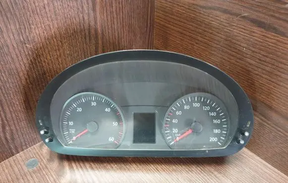 Volkswagen Crafter Speedometer (instrument cluster) HVM9064468521 9064468521 2E0920844D