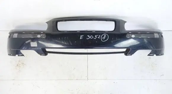 Volvo V70 Front bumper 08693340