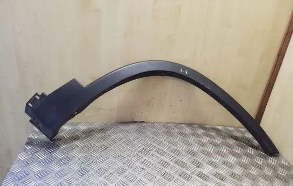 KIA Sorento Front arch trim 877142P010