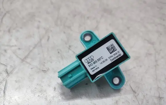 Audi A4 S4 B8 8K Airbag deployment crash/impact sensor 8K0955557C