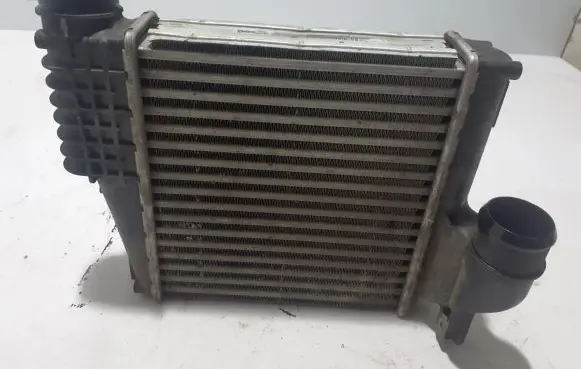 Peugeot 5008 Intercooler radiator 9675627980