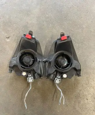 Volvo XC70 Front door speaker 8633992 06W12 CDV5A