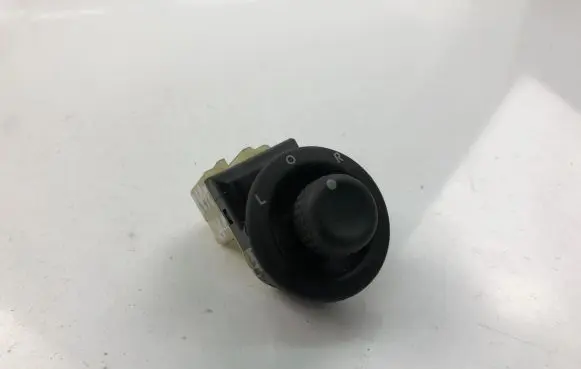 Chrysler 200 Wing mirror switch 56040694AD